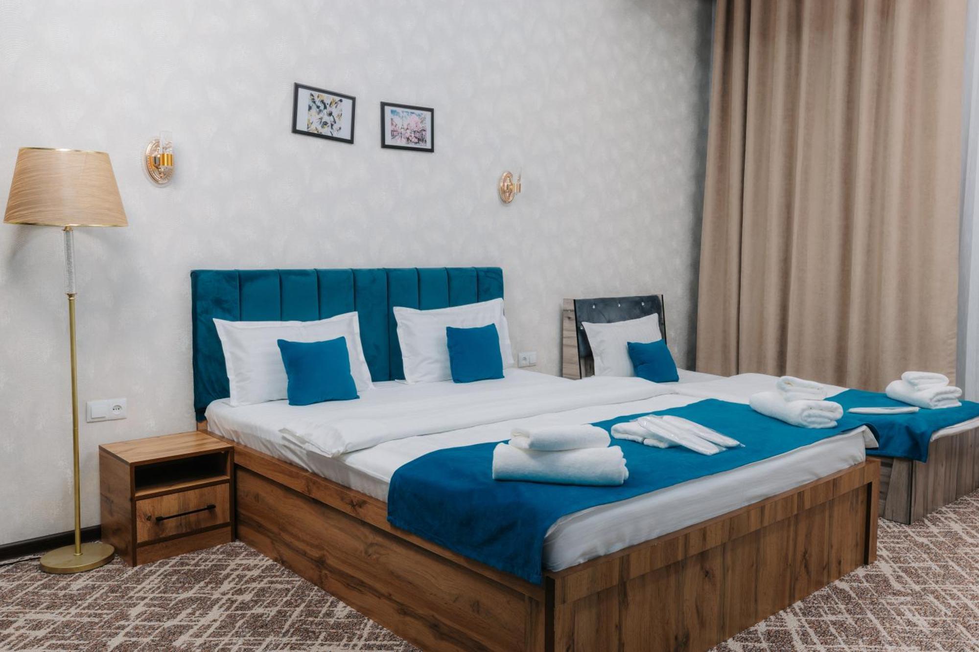 Resident Hotel タシュケント エクステリア 写真